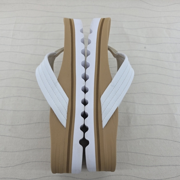 Reef Womens Kaia Rise White Tan Platform Flip Flop Sandals Shoes Size 10 - Picture 7 of 10